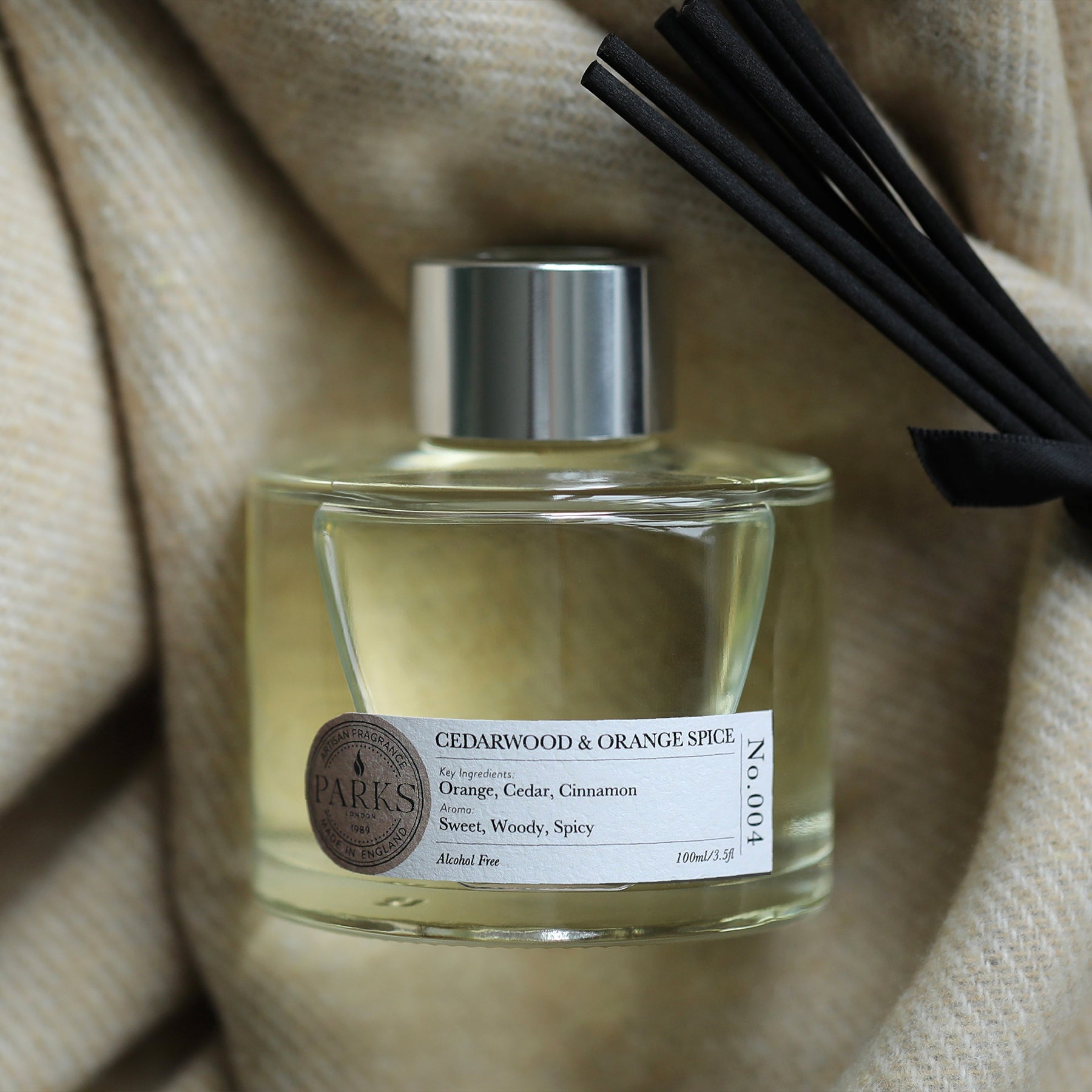 Fresh Summer Scents: Why Reed Diffusers Are Perfect for Your Home